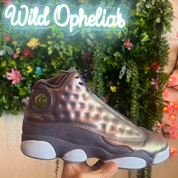Air Jordon 13 Retro - Dark Raisin Purple Size 8Y